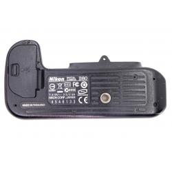 Dolna część obudowy Nikon D80 z klapką baterii