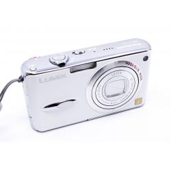 Aparat Panasonic Lumix DMC-FX01 mały kompakt używany sprawny