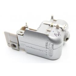 Komora i klapka baterii Fuji A210