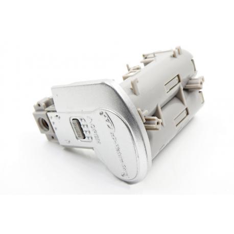 Komora baterii z klapką Fuji E500