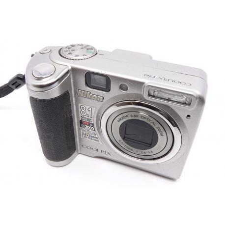 Aparat Nikon P50 – kompakt 10 MP - Super stan, srebrny