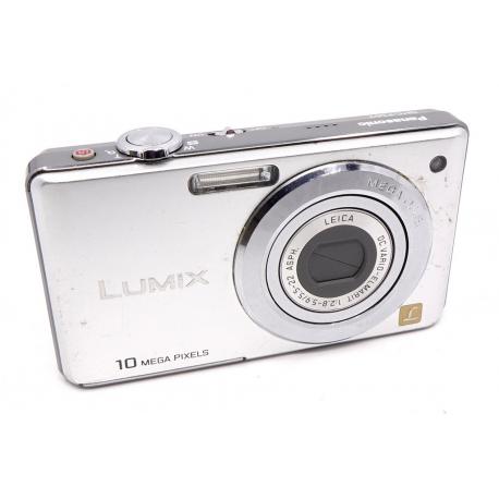 Aparat Panasonic Lumix DMC-FS62 - Srebrny - Kompakt z paskiem – ładny stan