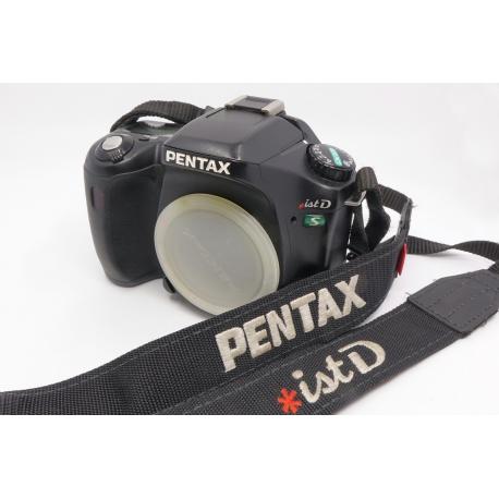 Aparat Pentax *ist DS body - stan bardzo dobry - klasyk!