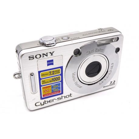 Aparat Sony DSC-W70 cyfrowy kompakt 7.2MP 3x zoom srebrny dobry stan