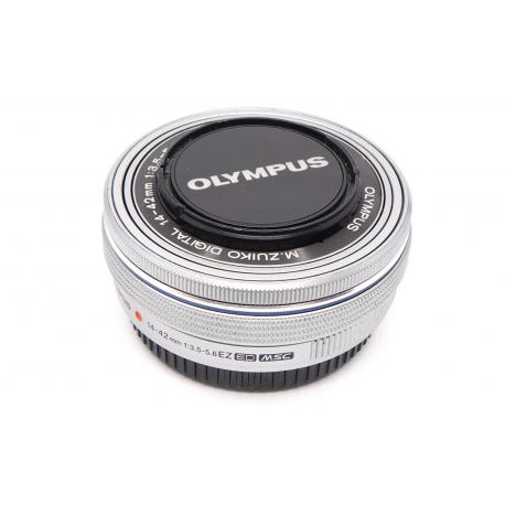 Obiektyw Olympus M.Zuiko Digital 14-42mm f/3.5–5.6 EZ „Pancake” – srebrny
