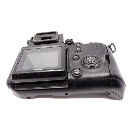 Tył obudowy Fuji S9500