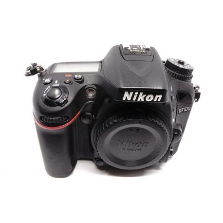 Aparat Nikon D7100 body stan bardzo dobry